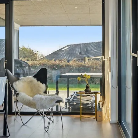 Malfred - 500m From The Sea By Interhome Odder